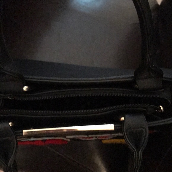 Purse - Picture 2 of 3